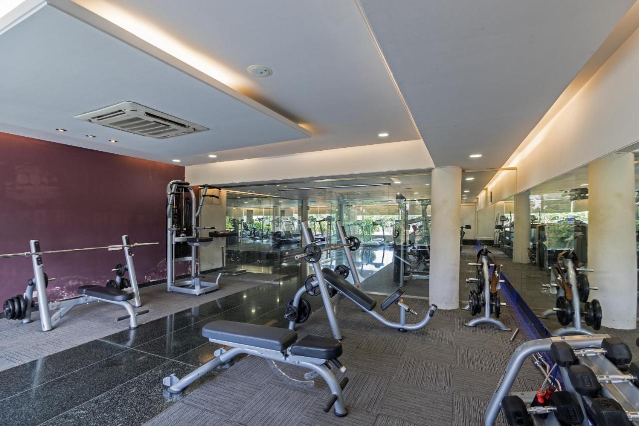 Lch Fitness Hotel Indore Exterior foto